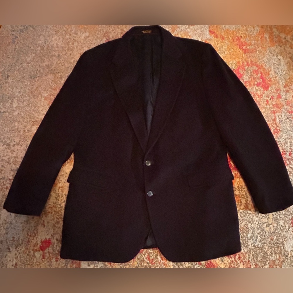 J.G. Hook Cashmere Blend Black Two Button Jacket. Size Large. See Measurements